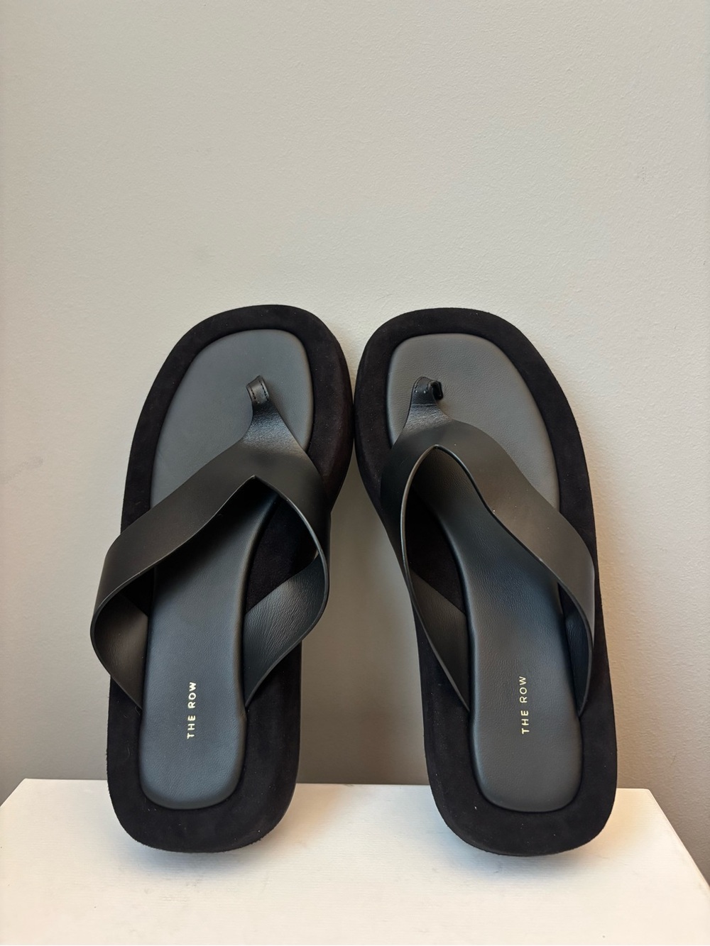 The Row Black Leather Ginza Sandals - Platform